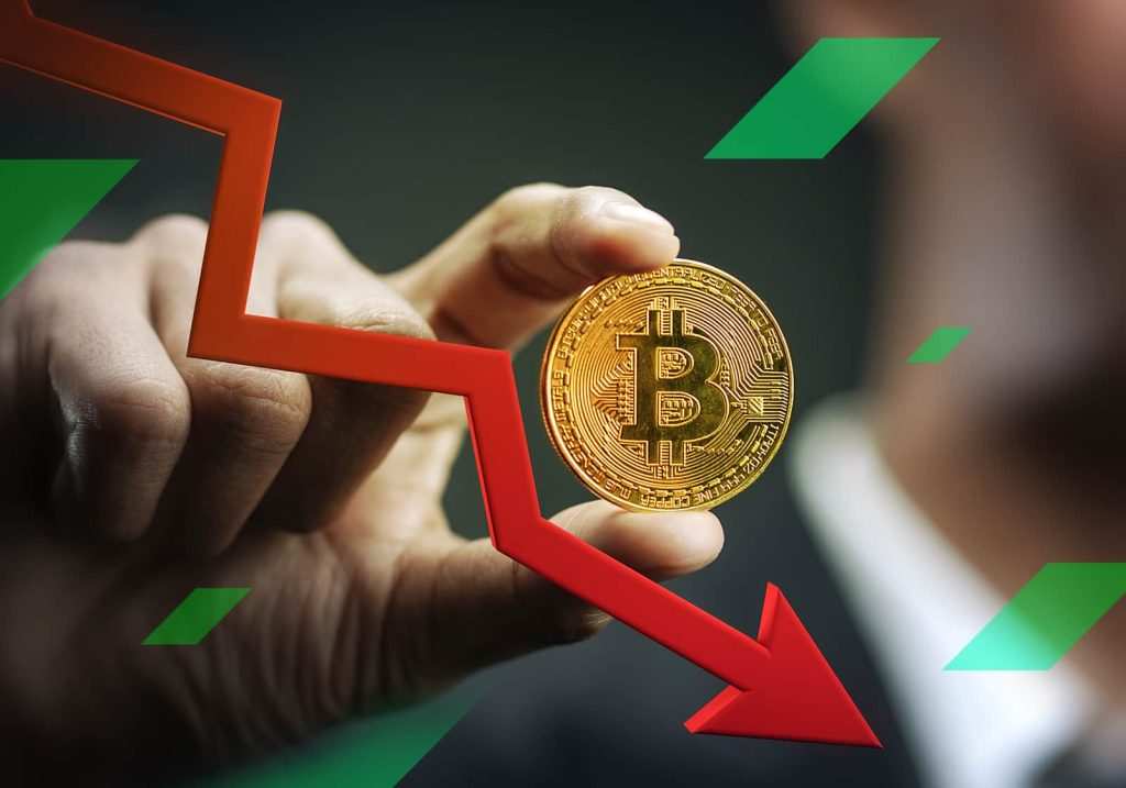 Analyst Sounds Alarm: Bitcoin Could Plunge to $31,500 Amid Market Struggles