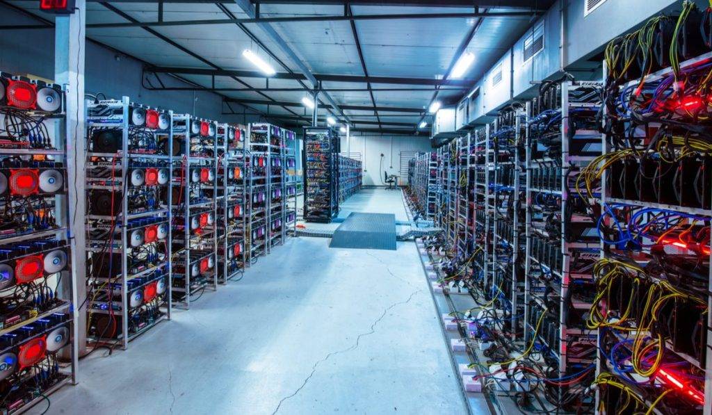 Crypto Miners Turn to AI Firms for Rescue Amid Turmoil