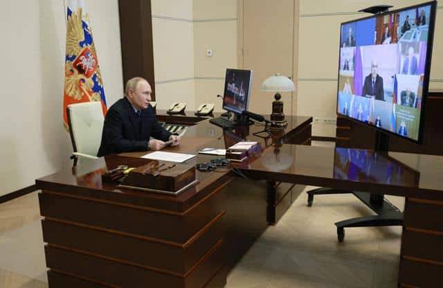 Putin Flags Concerns on Cryptocurrency Mining for Gamers