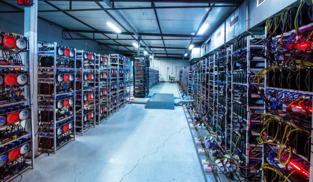 Crypto Miners Turn to AI Firms for Rescue Amid Turmoil