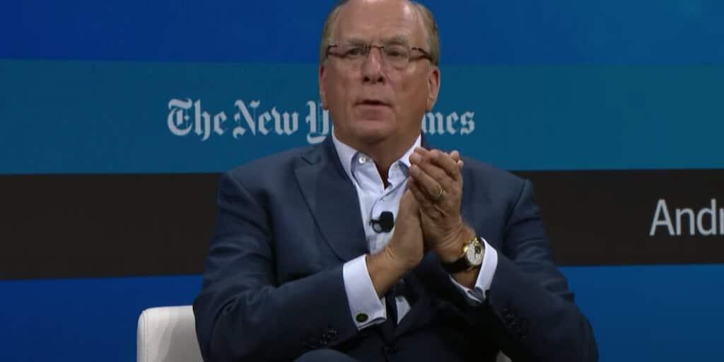 BlackRock Chief Supports Bitcoin for Investors Wary of Global Uncertainties