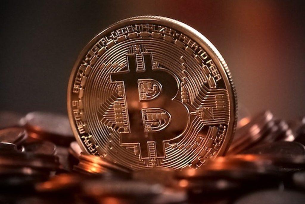 August 2024 Bitcoin Surge: Smart Bet or Blockchain Folly?