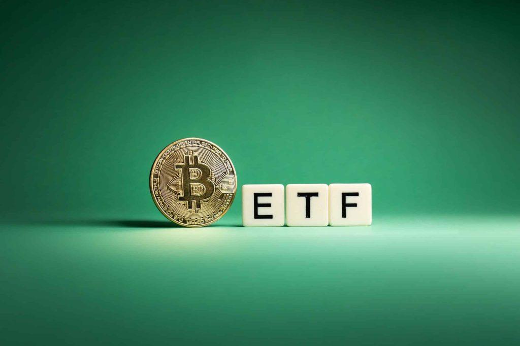 Bitcoin ETF Surge Challenges Satoshi's Legendary BTC Cache, Says Expert