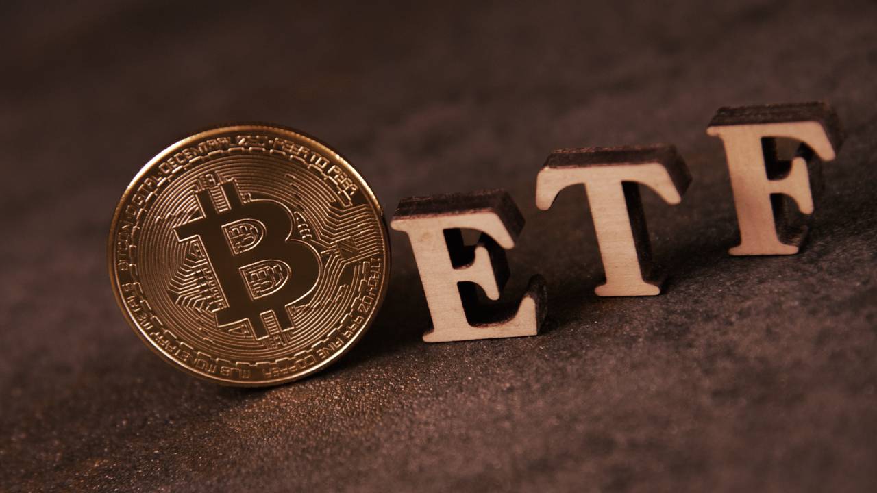How Bitcoin ETFs are Leveling Up Your Gaming Finances!